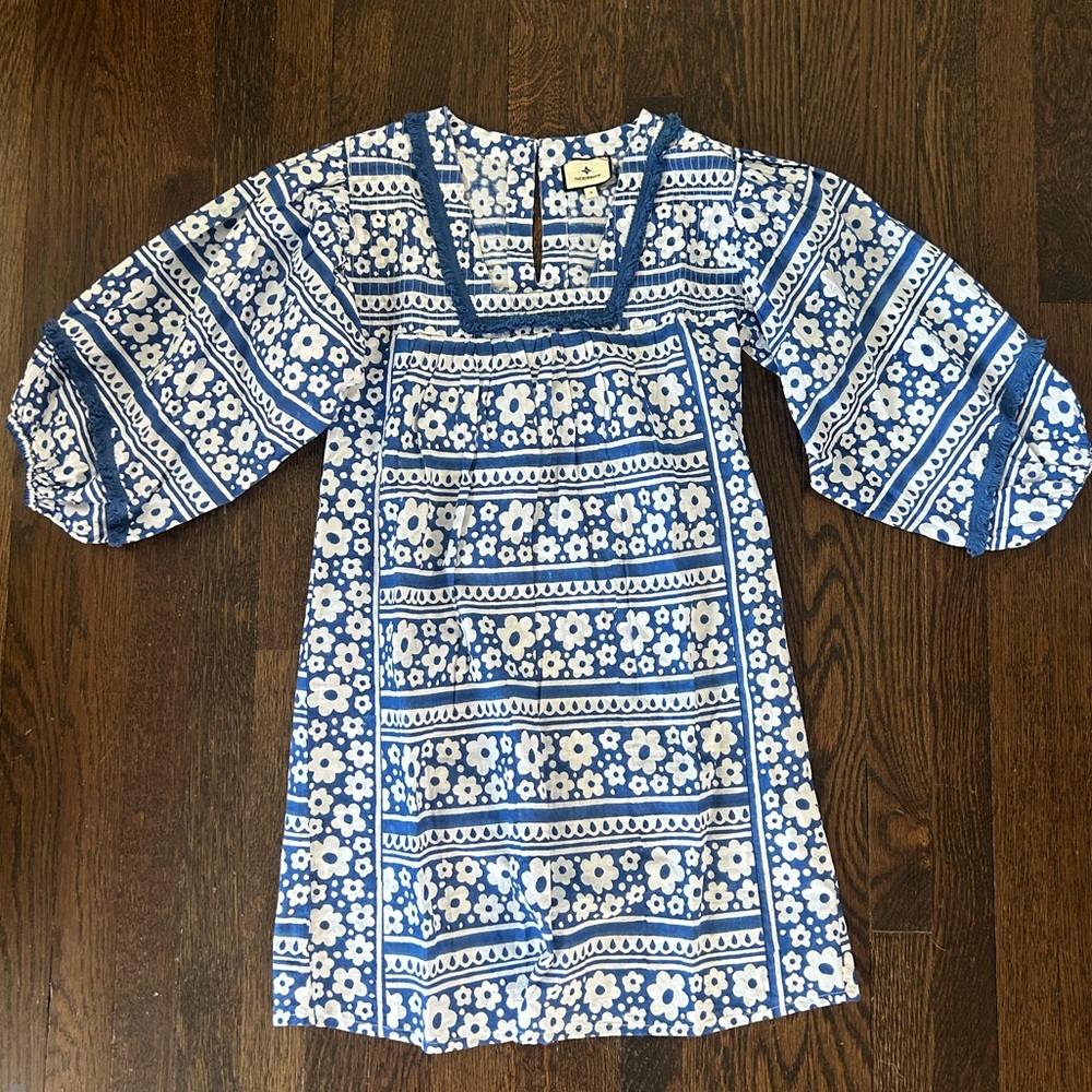 NWOT Tuckernuck Cover-up